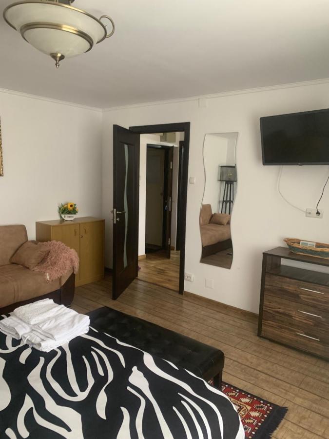 Garsoniera 1 Decembrie Apartment Alba Iulia Exterior photo