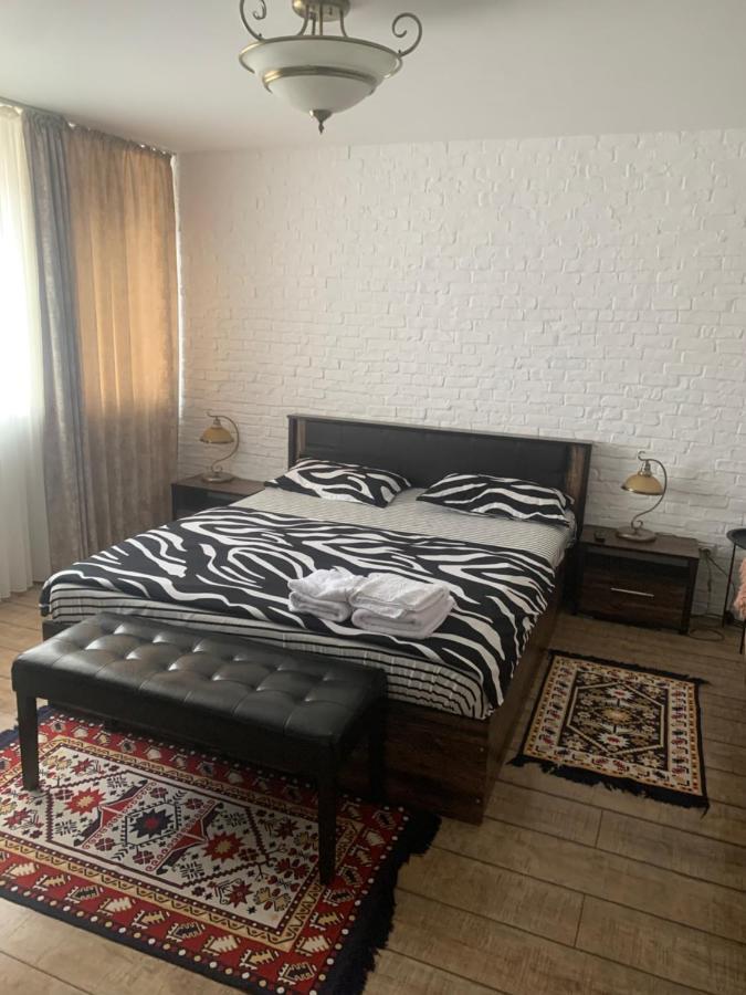 Garsoniera 1 Decembrie Apartment Alba Iulia Exterior photo